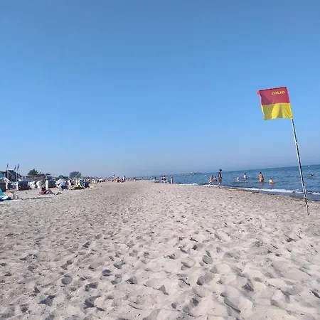 5 Mit Terrasse, Parkplatz, Fahrradgarage, Tram Polin, Tischtennis * Dahme (Schleswig-Holstein)